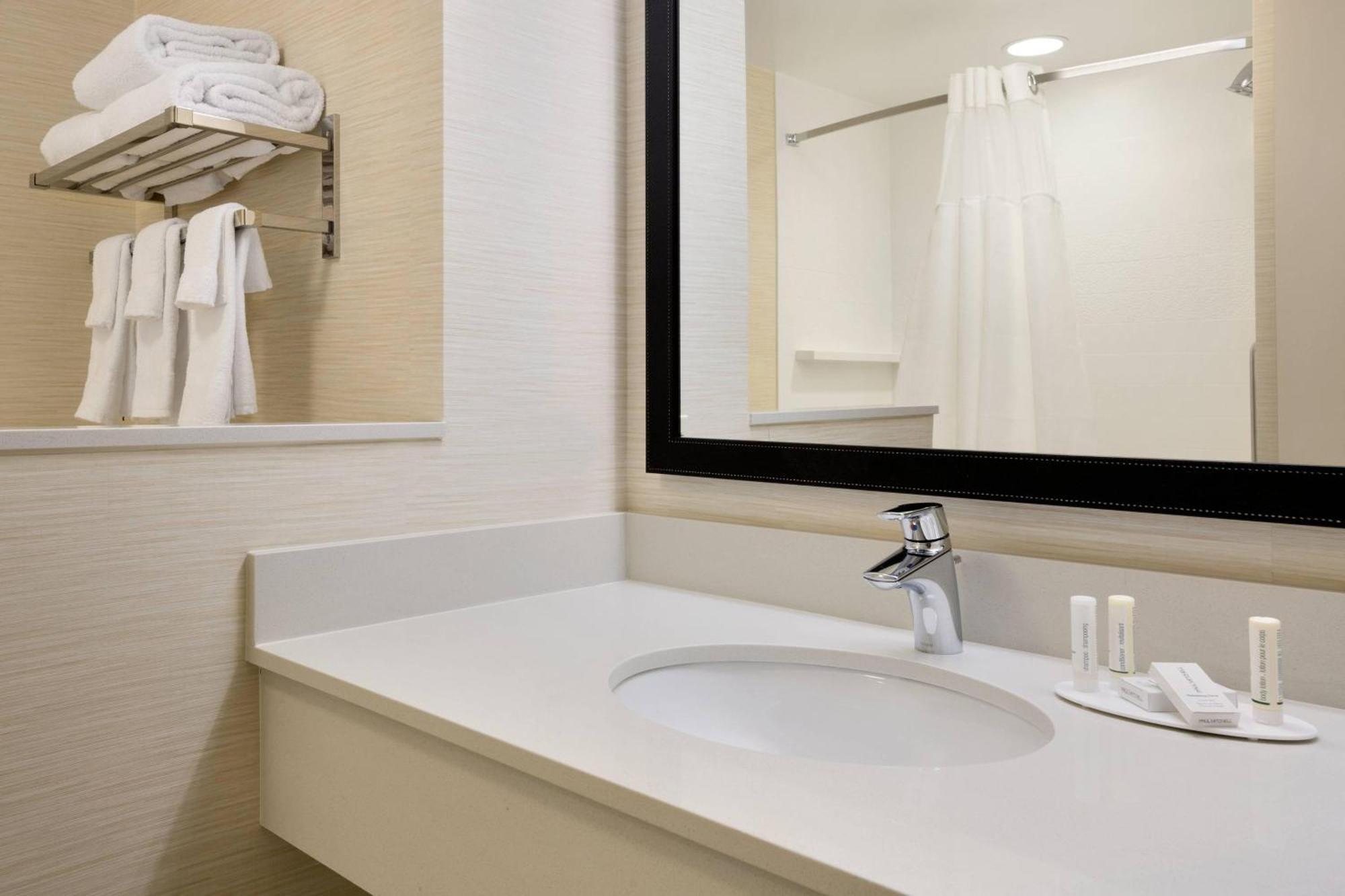 Fairfield Inn & Suites By Marriott Lancaster East At The Outlets Smoketown  Dış mekan fotoğraf